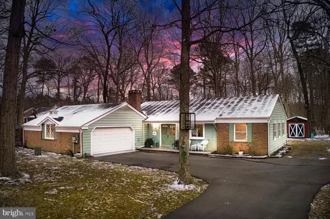 29329 Woodridge Dr, Easton, MD 21601