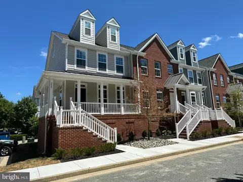 300 Dixon St #208, Easton, MD 21601