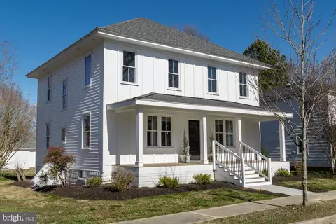 617 South St, Easton, MD 21601