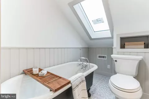 Bath - 3890 Main St, Trappe, MD 21673 photo 3 of 4