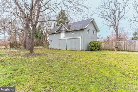 Exterior - 3890 Main St, Trappe, MD 21673 photo 2 of 9