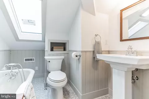 Bath - 3890 Main St, Trappe, MD 21673 photo 4 of 4