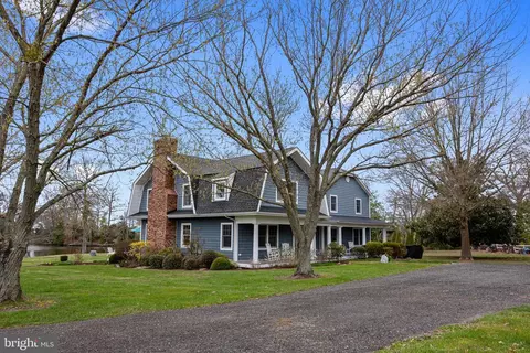 29521 Porpoise Creek Rd, Trappe, MD 21673