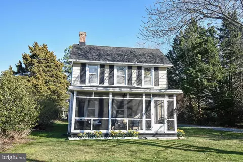 5879 Tilghman Island Rd, Tilghman, MD 21671