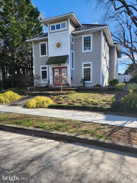 610 South St, Easton, MD 21601