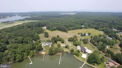 View/Area - 9205 Mallard Point Ct, Mcdaniel, MD 21647 photo 3 of 11