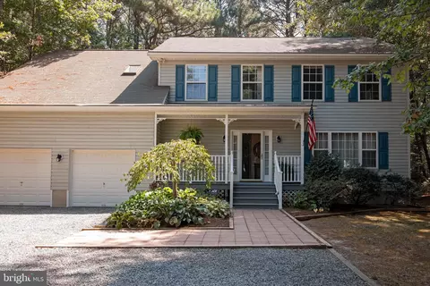 220 Tyler Ave, Saint Michaels, MD 21663