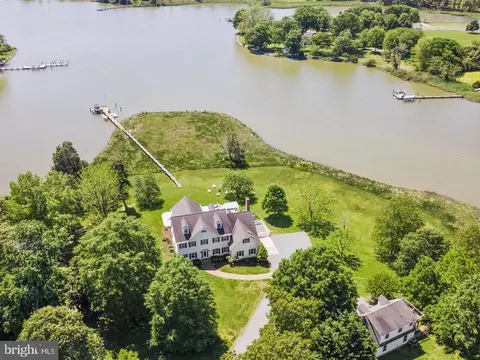 6694 Hopkins Neck Rd, Easton, MD 21601