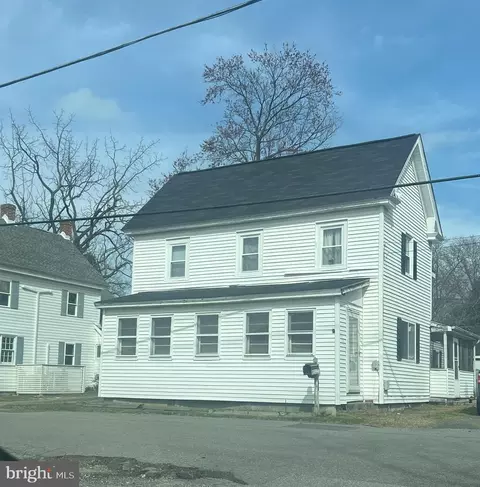 108 N Park St, Easton, MD 21601