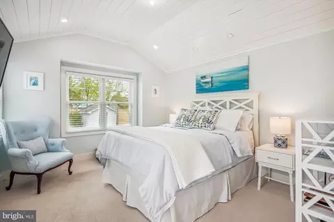 Bedroom - 109 E Maple Ave, Saint Michaels, MD 21663 photo 1 of 13