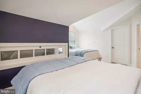 Bedroom - 109 E Maple Ave, Saint Michaels, MD 21663 photo 12 of 13