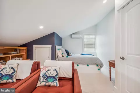 Bedroom - 109 E Maple Ave, Saint Michaels, MD 21663 photo 9 of 13