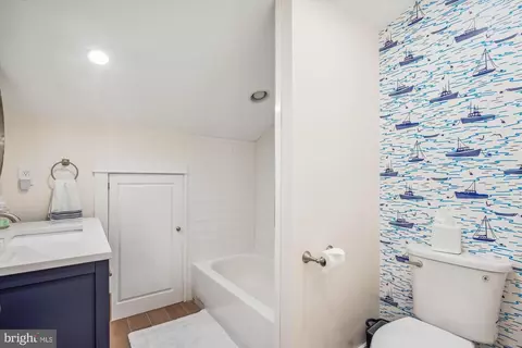Bath - 109 E Maple Ave, Saint Michaels, MD 21663 photo 5 of 5
