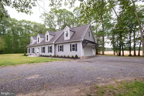 3391 Oak Hill Dr, Trappe, MD 21673