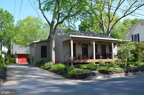 107 W Maple Ave, Saint Michaels, MD 21663