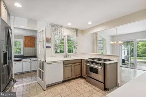 526 Tenant Cir, Saint Michaels, MD 21663 photo 8