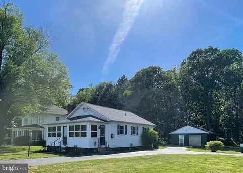 5724 Tilghman Island Rd, Tilghman, MD 21671