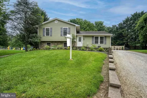 29419 Rosebud Ct, Easton, MD 21601