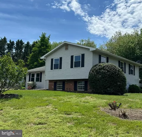 29465 Nancy St, Easton, MD 21601