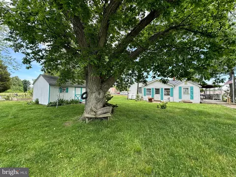 9388 Centreville Rd, Easton, MD 21601