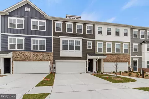 1023 Champlain Ct, Trappe, MD 21673