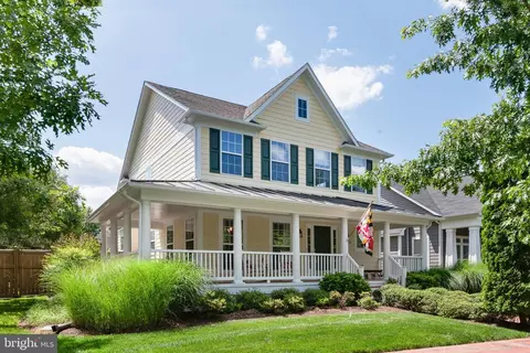 28250 Knapps Lot St, Easton, MD 21601