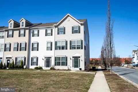 321 Ashby Commons Dr, Easton, MD 21601