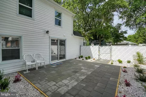 Exterior - 3970 Main St, Trappe, MD 21673 photo 3 of 6