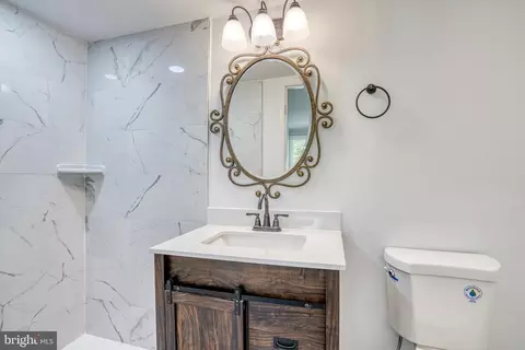 Bath - 3970 Main St, Trappe, MD 21673 photo 2 of 4