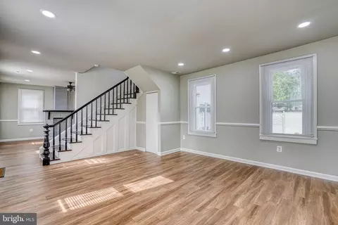 Living - 3970 Main St, Trappe, MD 21673 photo 1 of 3
