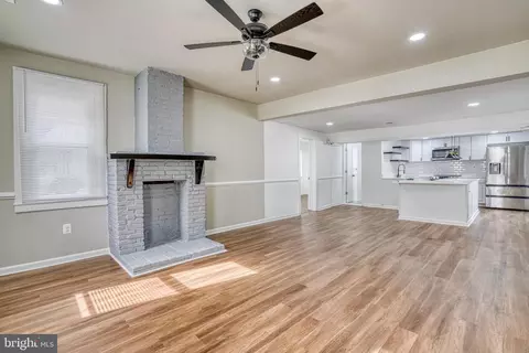 Living - 3970 Main St, Trappe, MD 21673 photo 3 of 3