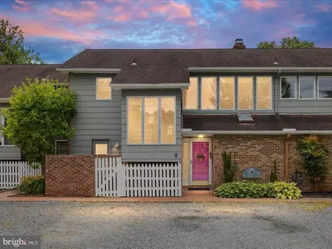 24700 Deepwater Point Dr #2, Saint Michaels, MD 21663