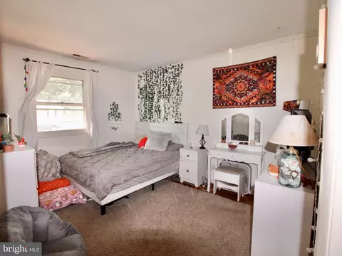 Bedroom - 107 E Maple Ave, Saint Michaels, MD 21663 photo 3 of 3