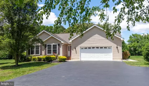 9048 Rockcliff Dr, Easton, MD 21601