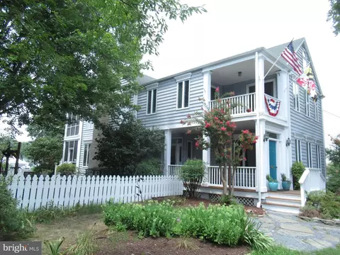 106 3rd St, Oxford, MD 21654