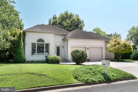306 Maple Ave, Easton, MD 21601