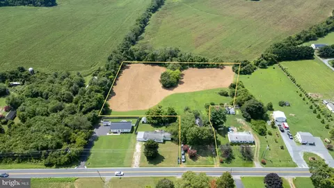 4818 Old Trappe Rd, Trappe, MD 21673