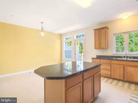 300 Dixon St #504, Easton, MD 21601