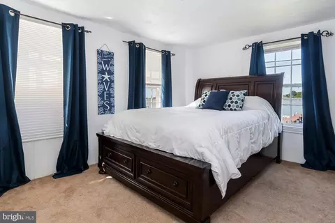 Bedroom - 4912 Bar Neck Rd, Tilghman, MD 21671 photo 4 of 8