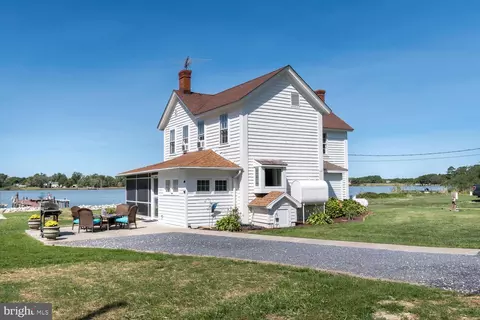 Exterior - 4912 Bar Neck Rd, Tilghman, MD 21671 photo 7 of 11