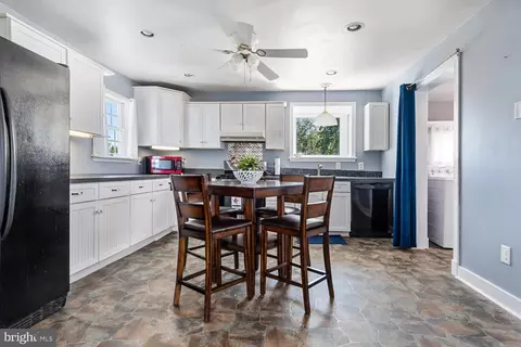 Kitchen - 4912 Bar Neck Rd, Tilghman, MD 21671 photo 1 of 2