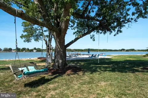 Exterior - 4912 Bar Neck Rd, Tilghman, MD 21671 photo 8 of 11