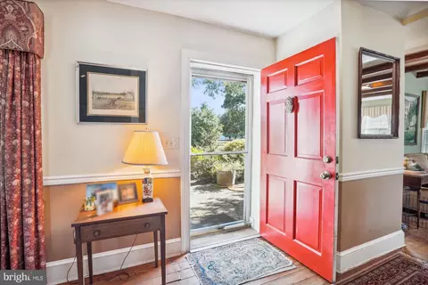 Entry Way - 4500 Grove Rd, Trappe, MD 21673 photo 1 of 4