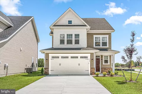 1523 Lake Tahoe Dr, Trappe, MD 21673