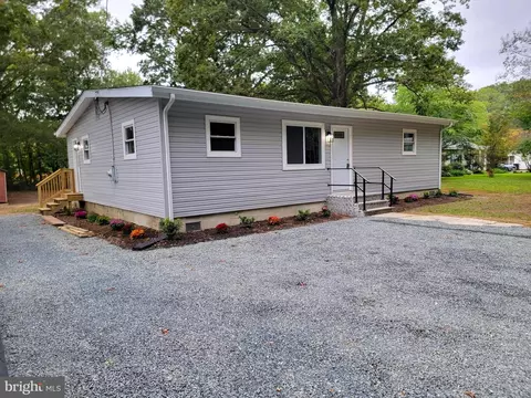 8898 New Rd, Wittman, MD 21676