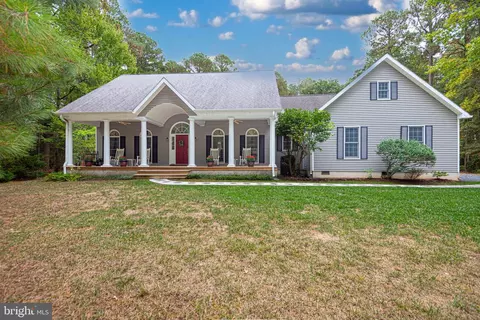 6695 Holly Woods Rd, Sherwood, MD 21665