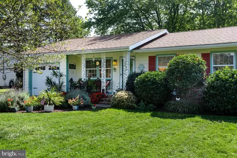 104 Riverview Ave, Oxford, MD 21654