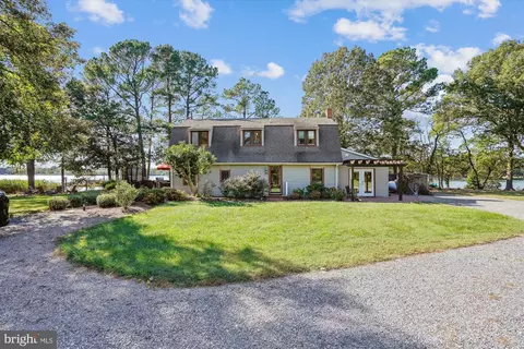 Exterior - 7130 Cooper Point Rd, Bozman, MD 21612 photo 1 of 16