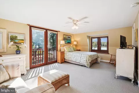 Bedroom - 7130 Cooper Point Rd, Bozman, MD 21612 photo 4 of 14
