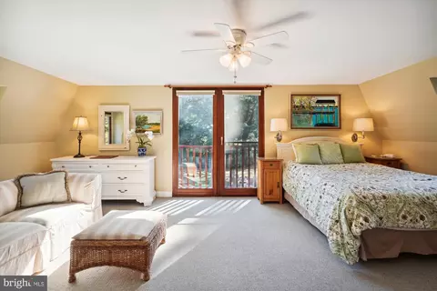 Bedroom - 7130 Cooper Point Rd, Bozman, MD 21612 photo 6 of 14
